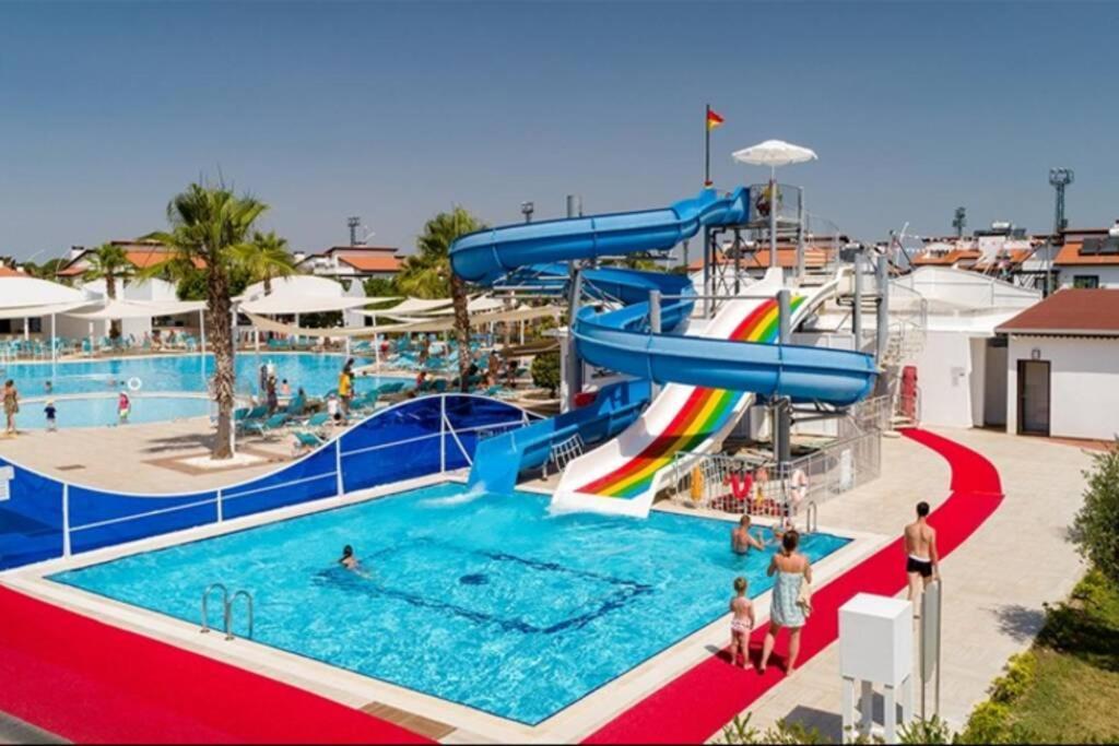 Fun&Sun Two Villas For Big Families Belek Exterior foto